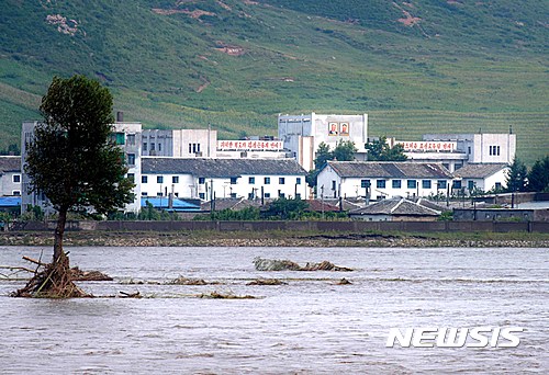 북한 수해. 사진은 지난 2일 중국 지린성에서 바라본 북한. /자료사진=뉴시스