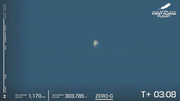 20일(현지시각) 블루 오리진의 뉴 셰퍼드가 고도 100km의 카르만 라인을 돌파하는 모습. /사진=블루 오리진 생중계 화면 캡쳐