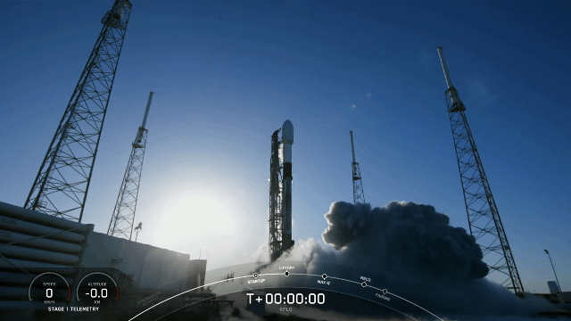 다누리는 5일 오전 8시 8분(미국 동부시간 오후 7시 8분) 미국 플로리다주 케이프커내버럴 우주군기지에서 미국 스페이스X 팰컨9 로켓에 실려 발사됐다. 다누리가 성공적으로 발사되고 있는 모습. / 영상=SpaceX(스페이스X)