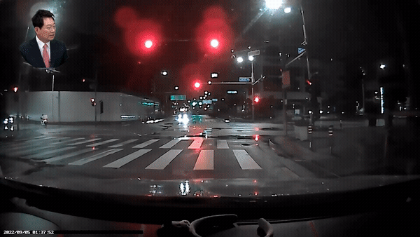 음주운전 사고를 바로 옆에서 목격한 A씨 차량의 블랙박스 영상. /사진=유튜브 한문철TV 