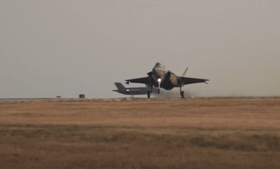 비질런트 스톰(Vigilant Storm) 훈련에 참가 중인 F-35B. /사진=공군 제공 영상 캡처