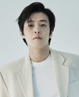 강하늘