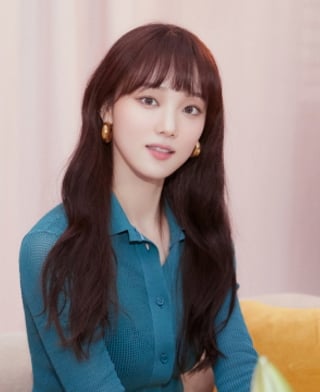 이성경