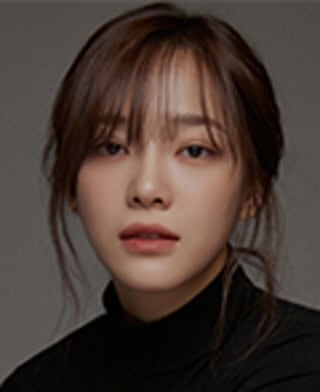 김세정