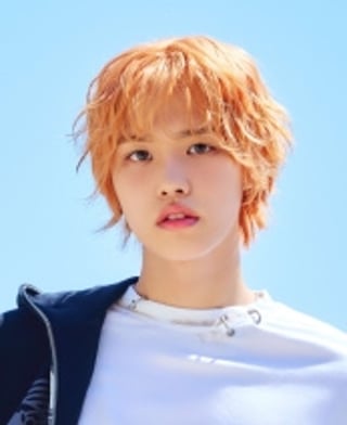 아홉 박주원