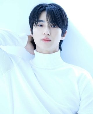 변우석