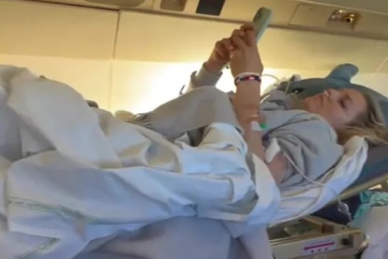 Shock "I haven't been able to wake up for a week" worst... Lindsey Von confessed, "It's not just a fracture." There's no point in having "several" surgeries [Milan Olympics]