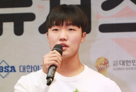 정우주