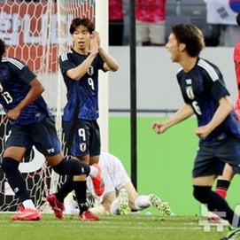 신바람 난 日 축구협회장 "韓 공격, 단조롭지만 까다로웠다"