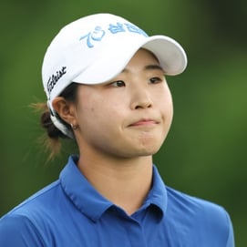 19버디 고지원, '3R 연속 노 보기' 윤이나 제치고 선두