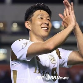 "손흥민 세계 1위, 메시도 넘었다" 역대급 신드롬