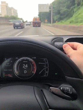 스포츠모드에서 에코모드로 전환. /사진=정한결 기자.