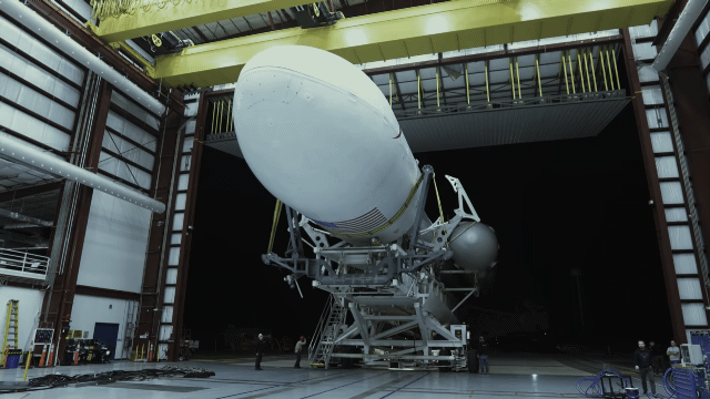 미국 국민들이 우주 로켓 발사 모습을 바라보기 위해 기다리고 있는 모습. / 사진=스페이스X