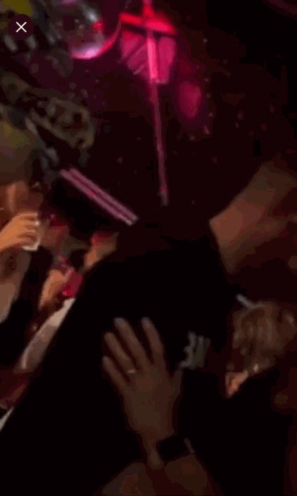 지난 19일(현지시각) 유로뉴스 등은 산나 마린 핀란드 총리(36)가 남편이 아닌 가수와 스킨십을 하는 영상이 공개됐다고 보도했다./사진=트위터 