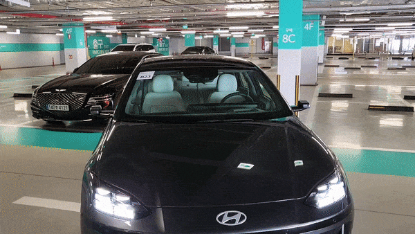 현대차 아이오닉6 원격 스마트 주차 보조/사진=이강준 기자