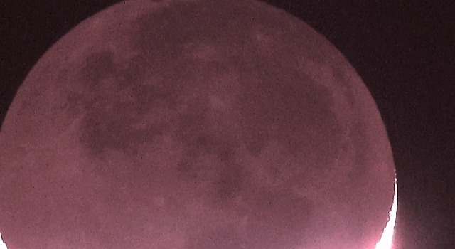 달에 운석이 충돌하는 순간. / 영상=후지이 다이치 박사 트위터