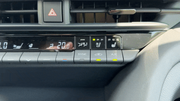 토요타 크라운 2.4ℓ 듀얼 부스트 하이브리드 공조 장치/사진=이강준 기자