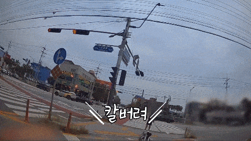 지난달 27일 경찰은 충북 청주에서 흉기를 들고 거리를 배회한 40대 남성 A씨를 폭력행위처벌법상 우범자 혐의로 입건해 검찰에 송치했다. /영상=경찰청 페이스북