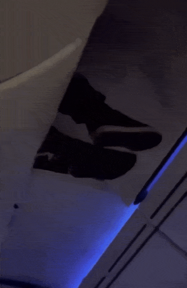 스페인에서 남미 우루과이로 향하던 여객기가 비행 중 강한 난기류를 만나 탑승객 수십 명이 다치고 결국 비상 착륙했다. /영상=X(엑스, 구 트위터)