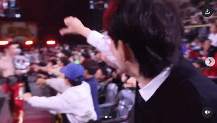 장성규가 프로레슬링 선수 시호에게 야유를 퍼붓다 따귀를 맞는 모습. /영상=인스타그램 갈무리