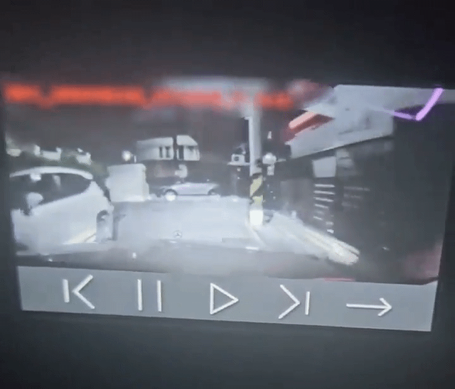 2023년 11월 총책 C씨(가해 차량)가 가담자를 상대로 고의 사고를 내는 장면. 사전에 계획하고 저지른 범행이라 사고 장면이 어설프다./사진제공=서울경찰청 광역수사단.