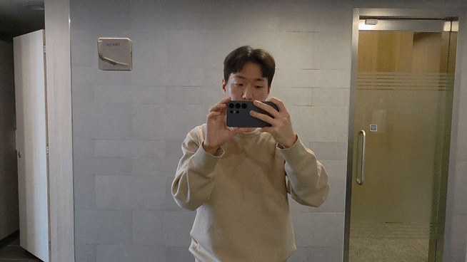 슈퍼스테디로 촬영한 영상. 스마트폰을 360도 회전에도 수평이 유지된다./영상=이찬종 기자