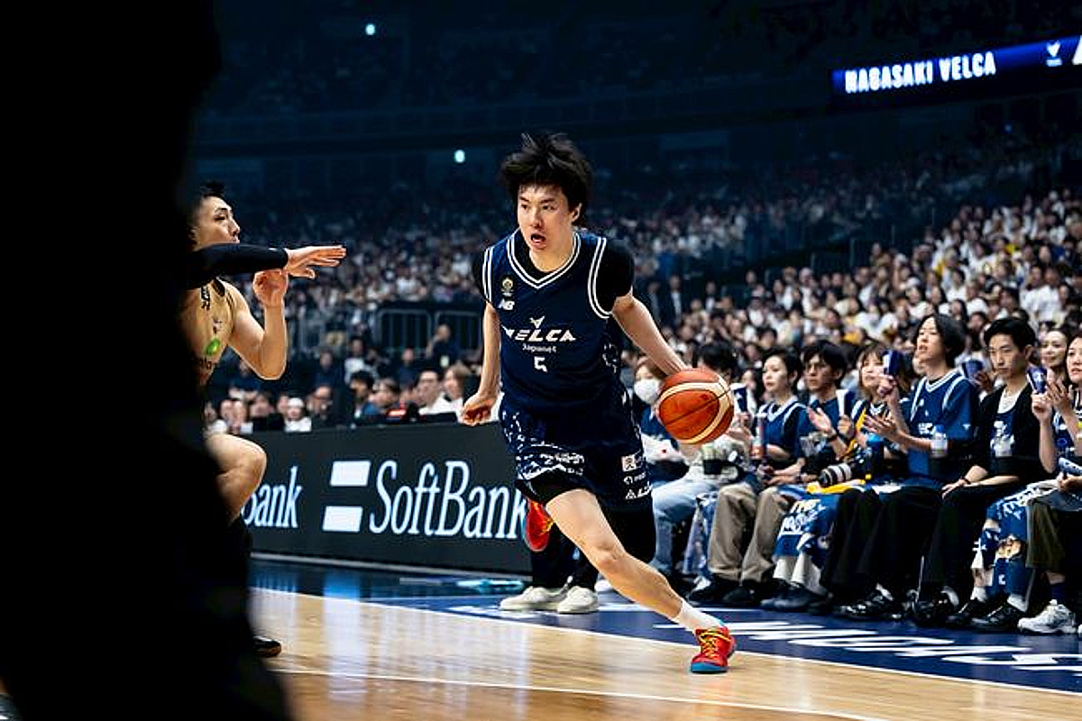 이현중 NBA 비보장 계약 총정리｜나이·키·프로필·학력·고향·연봉 20억 거절 이유 · 나가사키 파이널 경기 중 드리블 이현중