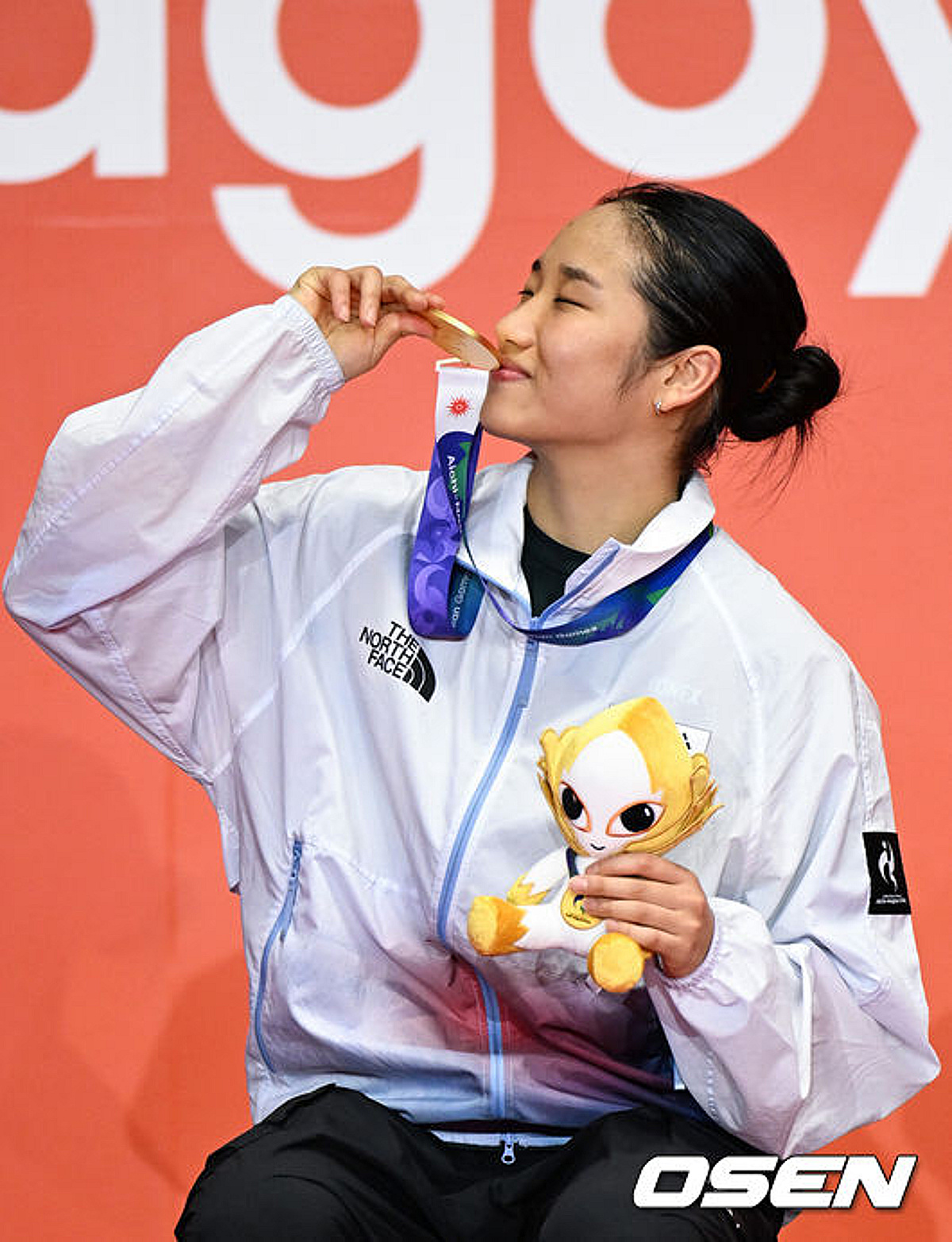 An Se-young wins second Asian Games gold and seeks to match Lin Dan's record