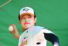 ‘WBC 낙마 아쉽지만…’ 문동주, 위력적인 첫 불펜피칭 “만족스럽지 않지만 통증 크지 않아” [오!쎈 오키나와]