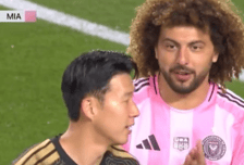 3-0 승리보다 뜨거웠다…손흥민, 팔콘과 ‘유니폼 약속’ 지킨 품격의 순간