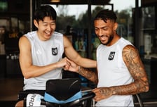 [공식발표] '쏘니 쭉 함께하자' 흥부듀오 계속된다...'이적 논란' 부앙가, 최대 2030년까지 재계약 "더 많은 트로피 들겠다"