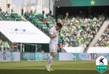 '갈레고 선제골-역전골 폭발' 부천, 전북에 3-2 역전승... K1 승격 후 첫 승[오!쎈현장]