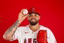 "두 달 사이 두 번 잘렸다" 방출 또 방출, 류현진 졸졸 따라다니던 그 투수…독기 바짝, 살 얼마나 뺀 거야?