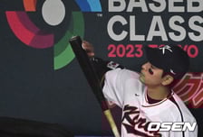 '바람의 손자'가 '패배의 전령'이었다니…"7경기 다 이긴다" 독기 가득한 출사표, 미국행 전세기 꼭 탄다 [오!쎈 오사카]