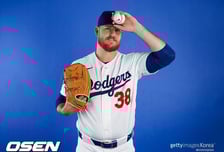 '깜짝 대반전' 한국 야구 무시하다 실패했는데…다저스 선발 후보 급부상, 이게 대체 무슨 일이야?