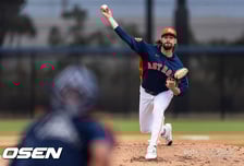 '한화 팬들 아쉽겠네' KBO 21승 남기고 떠난 와이스, 베네수엘라 강타선 제압 '최고 156km 쾅'