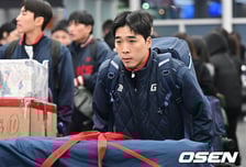 한화 레전드 해설위원 한마디에 야구계 발칵…'불법 도박' 김동혁 방출? 롯데 “사실 아니다”