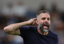 “퇴장은 과하다” 정신 나간 휴스턴 감독, 손흥민 살인태클 논란에 적반하장 망언