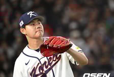 "떨렸고, 놀랐다" 체코전 임무 완수…'땅꾼' 소형준, 3일 쉬고 '복병' 호주도 잡는다