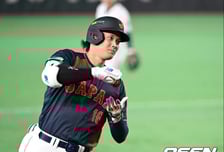 "오타니의 방망이에서 일본의 WBC 2연패 도전 시작" 日 매체도 감탄한 오타니 그랜드슬램