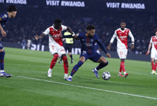 '이강인 교체 투입' PSG, AS 모나코와 맞대결서 1-3 패배...2위 랑스와 4점 차