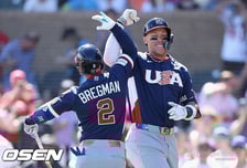 파워랭킹 최하위 이유 있네, '볼볼볼볼볼볼볼볼볼볼' 최악의 제구…쫓기던 '슈퍼팀' 미국, 자멸한 브라질 잡고 첫 승 [WBC]
