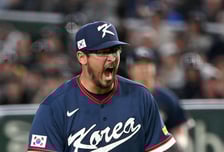 "대만전 화가 났다" 결자해지 실천…더닝에게 WBC는 월드시리즈였다, '같은 피' 위해 팔을 바쳤다