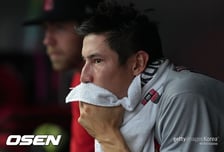 '8강전 수호신 될까' 볼넷볼넷볼넷볼넷…오브라이언, 제구 난조 충격, 1이닝도 버티지 못했다