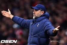 “집파리 같은 28일” 투도르 체제도 혹평, 토트넘 혼돈... 몰락에 英 언론 직격탄