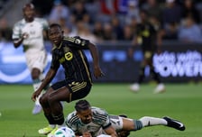 손흥민 전 동료 예보아, MLS서 영구 퇴출...팀 경기 베팅 적발