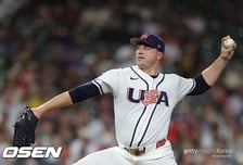 “왜 조국 위해 수억 달러 위험 감수해야 하나” 美슈퍼스타 성조기 반납 논란 일파만파, WBC 개최 시기 도마에 오르다