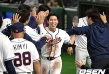 손가락 괜찮다는데…” 김혜성, WBC 8강전 출전 여부는 여전히 불투명