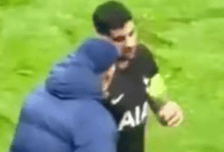 2-5 패배 후폭풍 제대로, 팬들 "로메로가 감독에게 골키퍼 빼라 했다"...킨스키 교체 요구 영상 확산