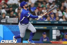 ‘고맙다 이탈리아’ 순위 착각해 탈락할 뻔한 미국, 이탈리아 덕분에 8강 진출 확정...최소 2위 확보 '어부지리'